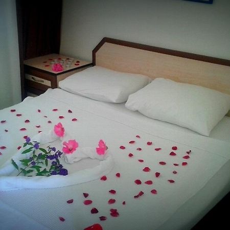 Florida Hotel Бодрум Экстерьер фото